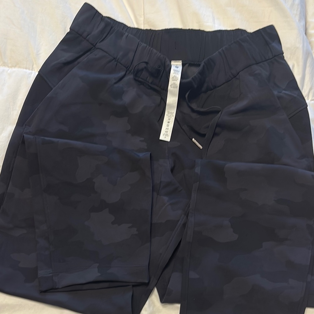 Lululemon Black Camouflage Joggers. Used once, like new.